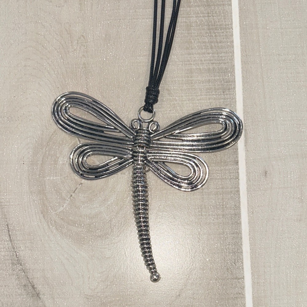 Silver Dragonfly Pendant Necklace